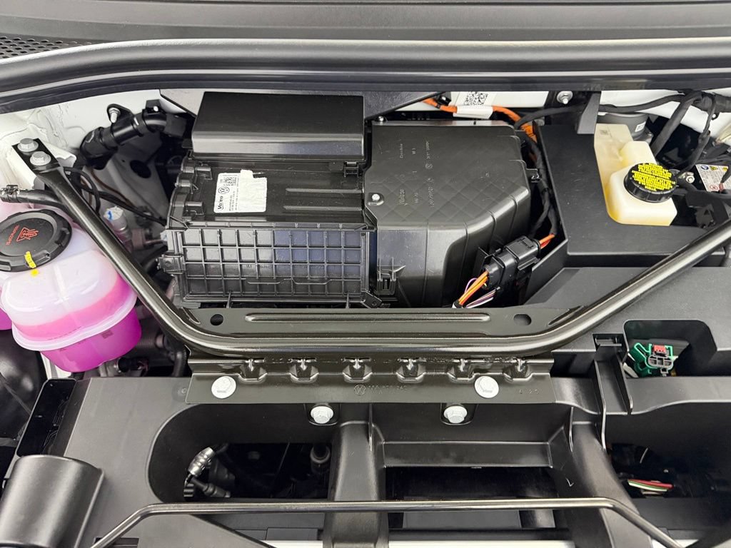 Used 2025 Volkswagen ID.4 Pro RWD image 35