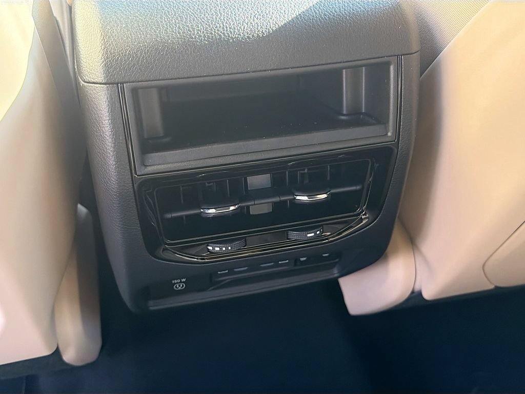 New 2026 Jeep Grand Cherokee Limited AWD/4WD image 20