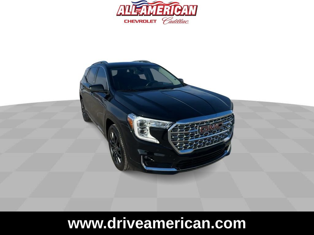 Used 2022 GMC Terrain Denali w/ Black Diamond Edition image 4