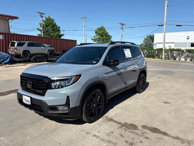 Used 2024 Honda Passport Black Edition image 3