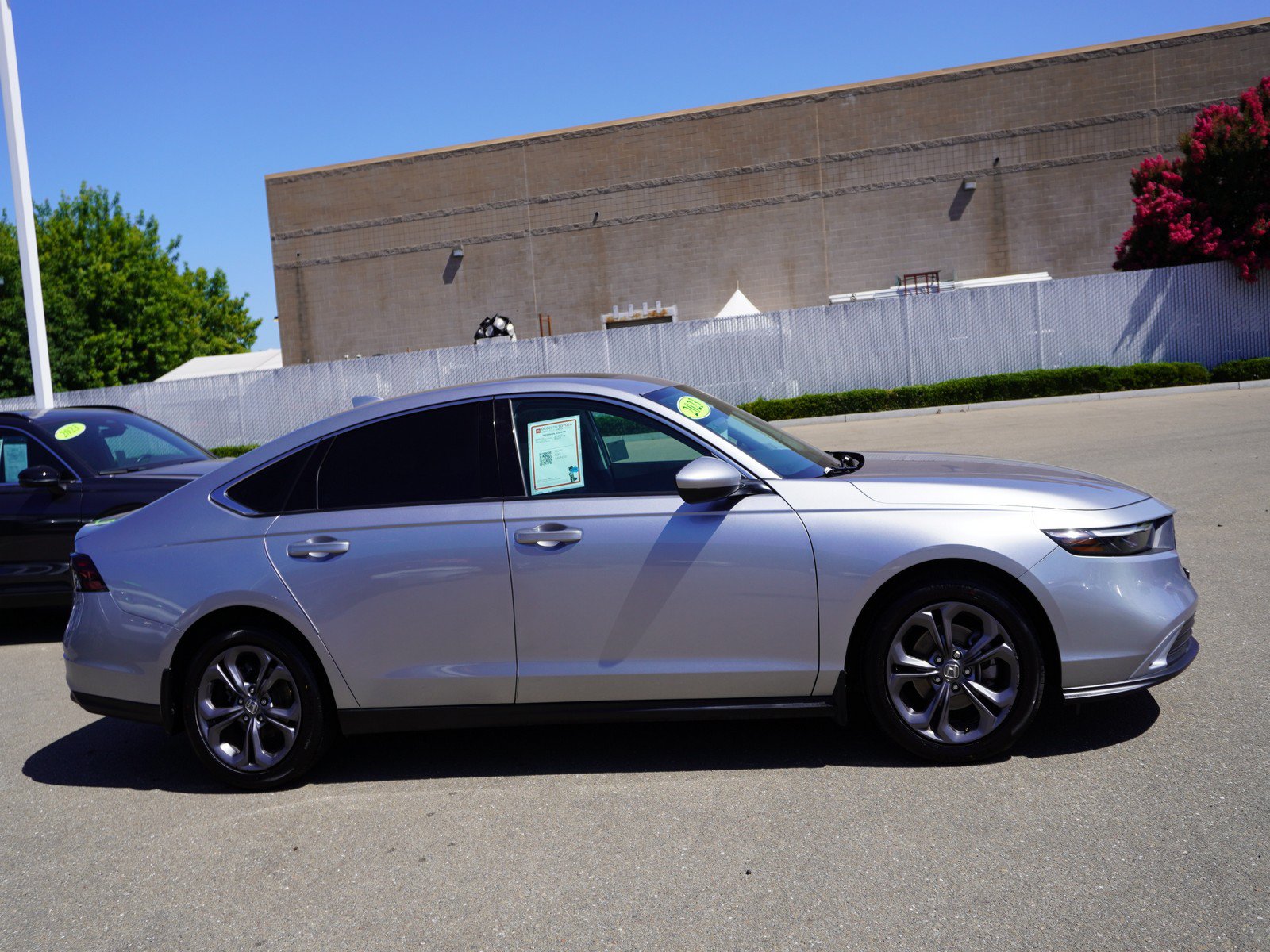 Used 2023 Honda Accord EX image 4