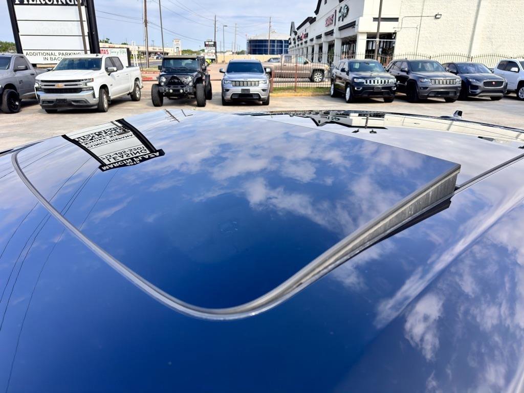 Used 2014 Rolls-Royce Ghost RWD image 21