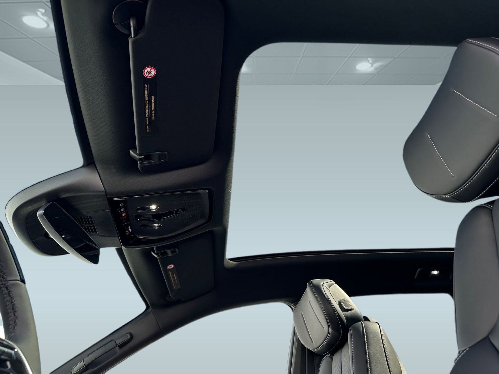 New 2026 Cadillac Lyriq Sport image 13