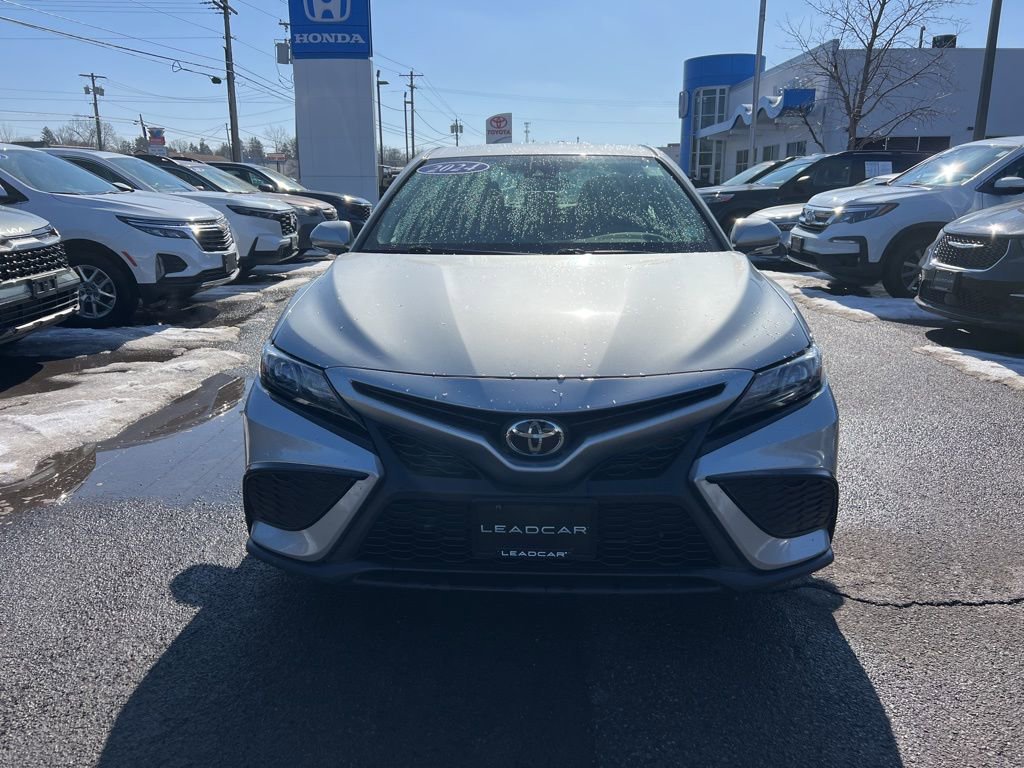 Used 2024 Toyota Camry SE w/ Cold Weather Package image 8