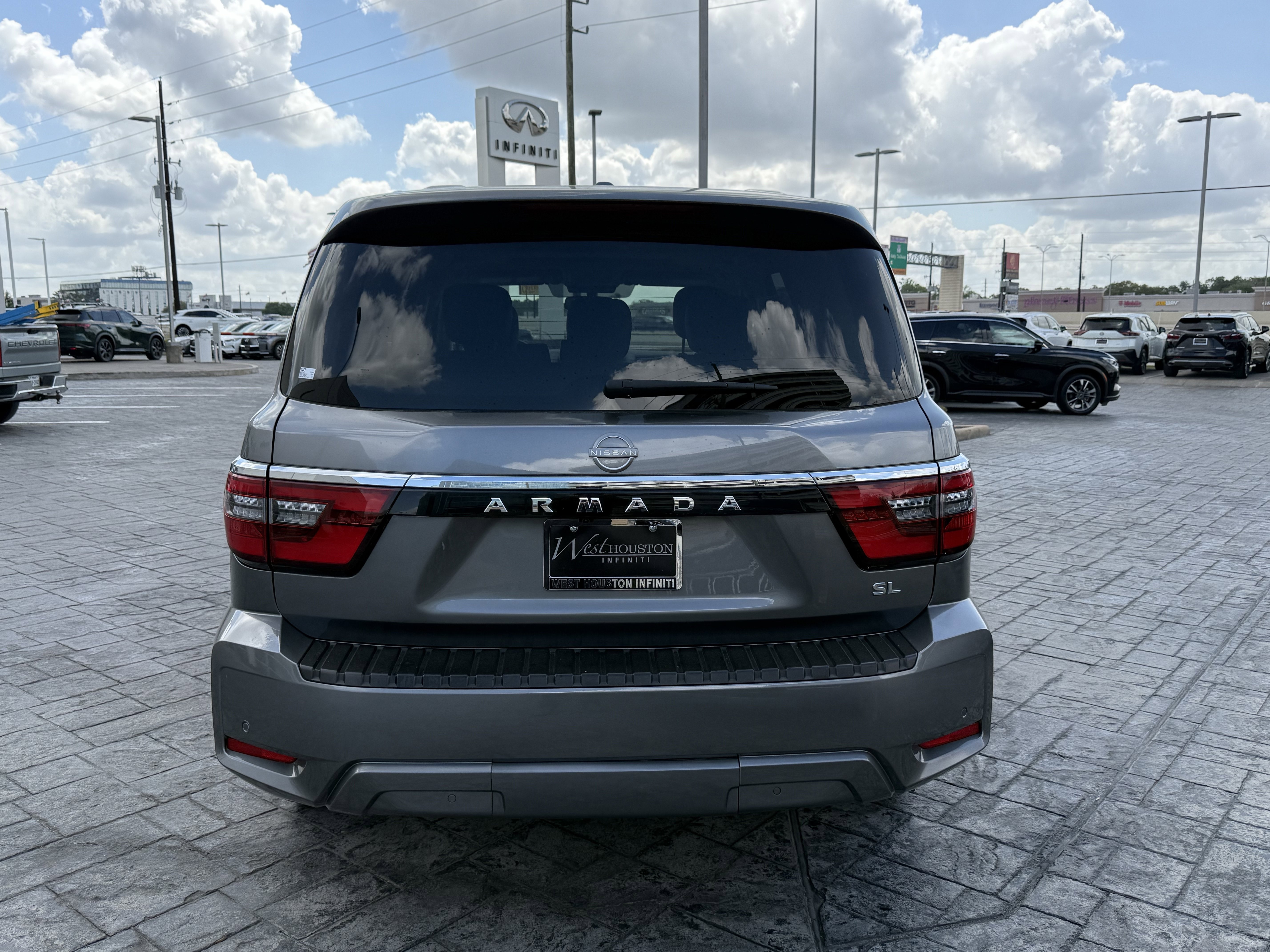 Used 2024 Nissan Armada SL w/ Cargo Package image 6