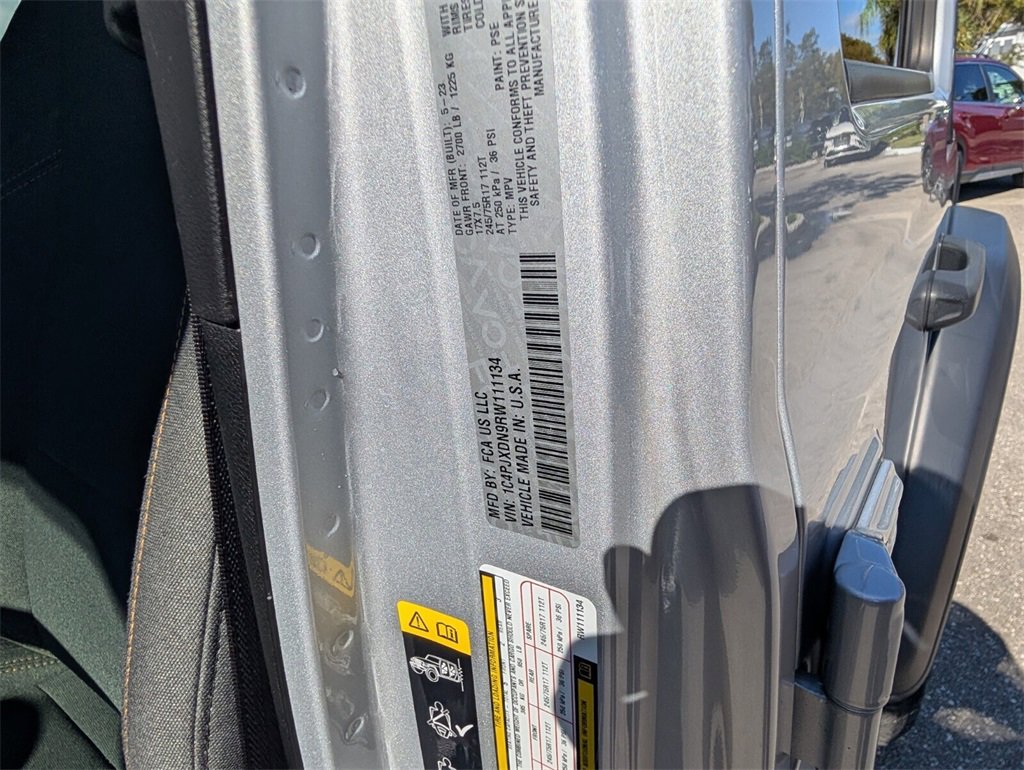 Certified 2024 Jeep Wrangler Sport image 18