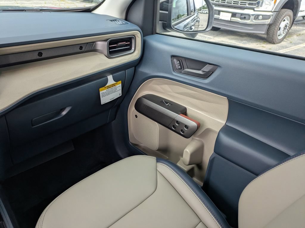 New 2026 Ford Maverick Lariat w/ 4K Tow Package AWD/4WD image 18