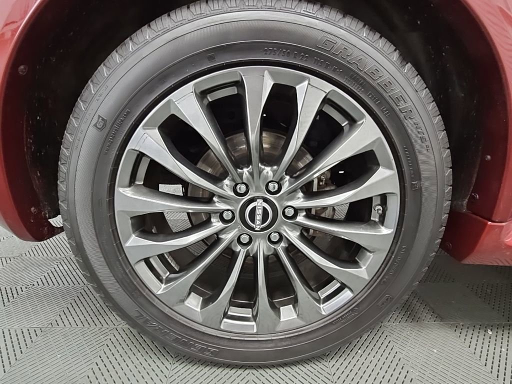 Used 2023 Nissan Armada Platinum w/ Captain's Chairs Package image 55