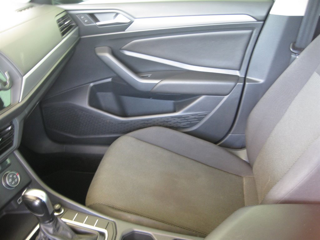 Used 2019 Volkswagen Jetta S image 22