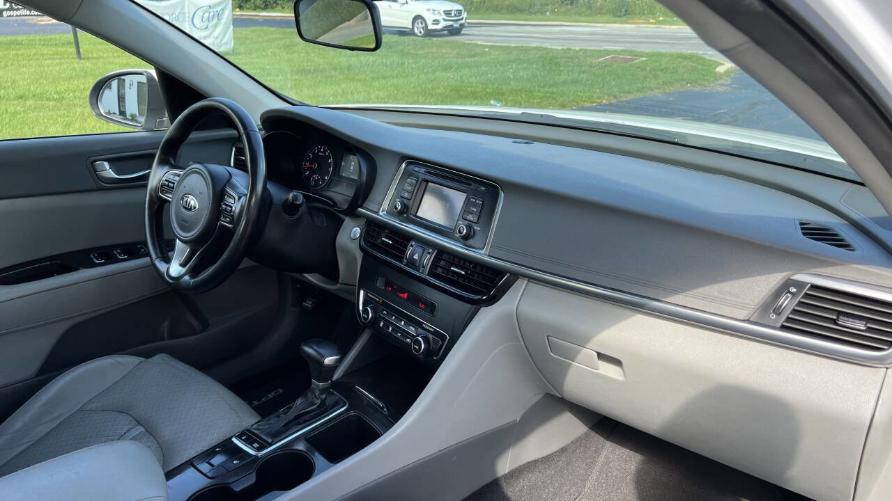 Used 2016 Kia Optima EX image 23