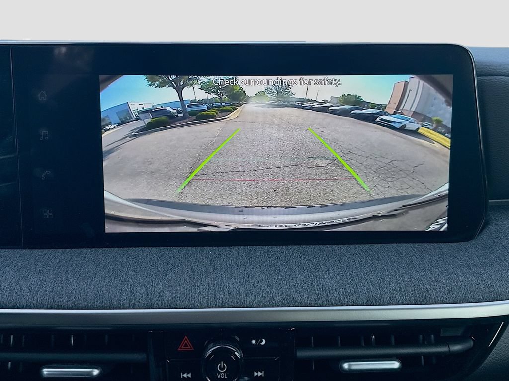 New 2026 Nissan Kicks S FWD image 16
