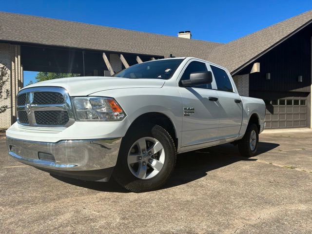 Used 2023 RAM 1500 Classic SLT w/ Electronics Group AWD/4WD image 12