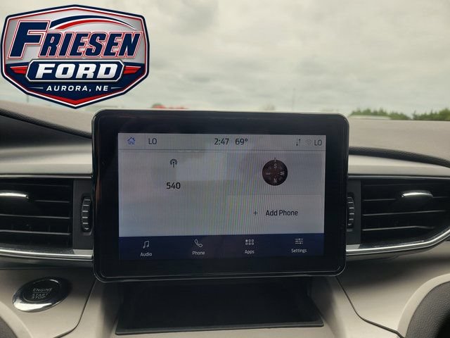 Used 2023 Ford Explorer XLT w/ Equipment Group 202A AWD/4WD image 20