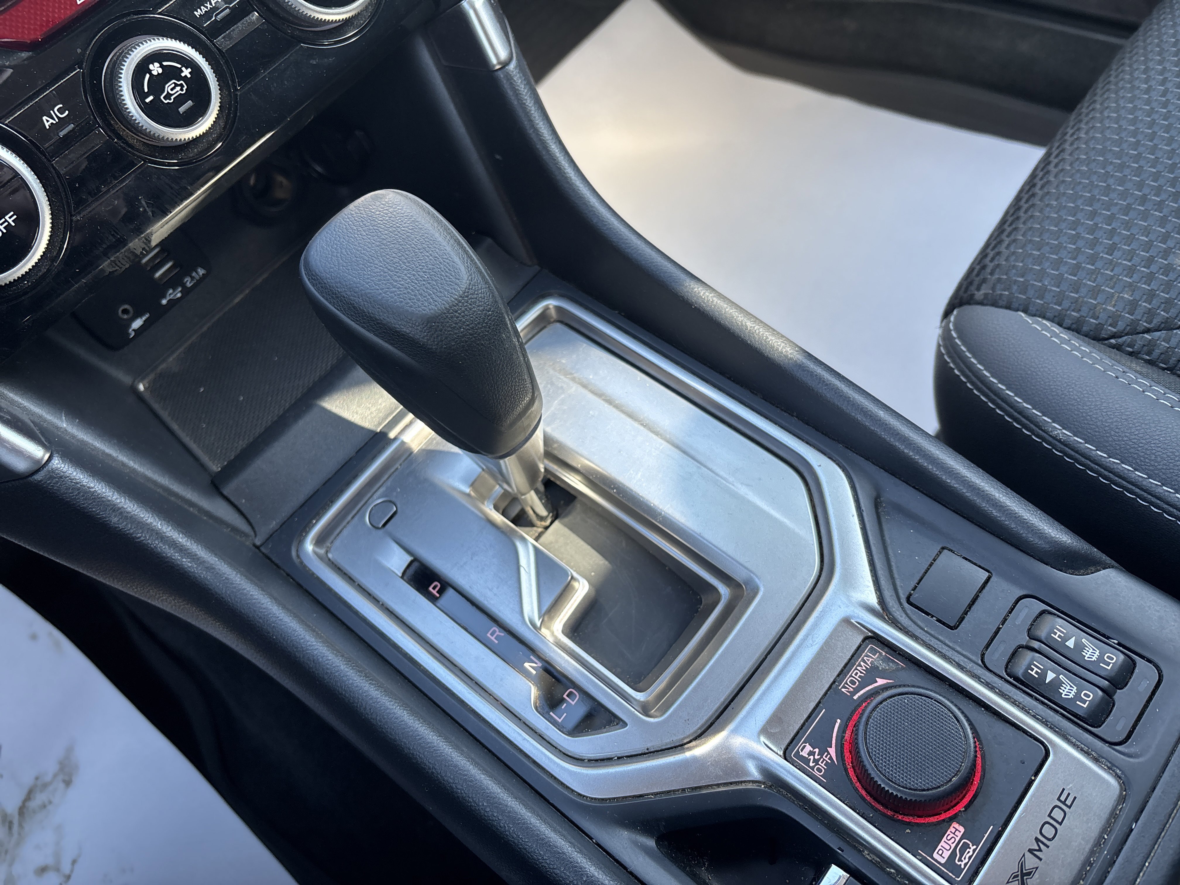 Used 2020 Subaru Forester Premium image 23