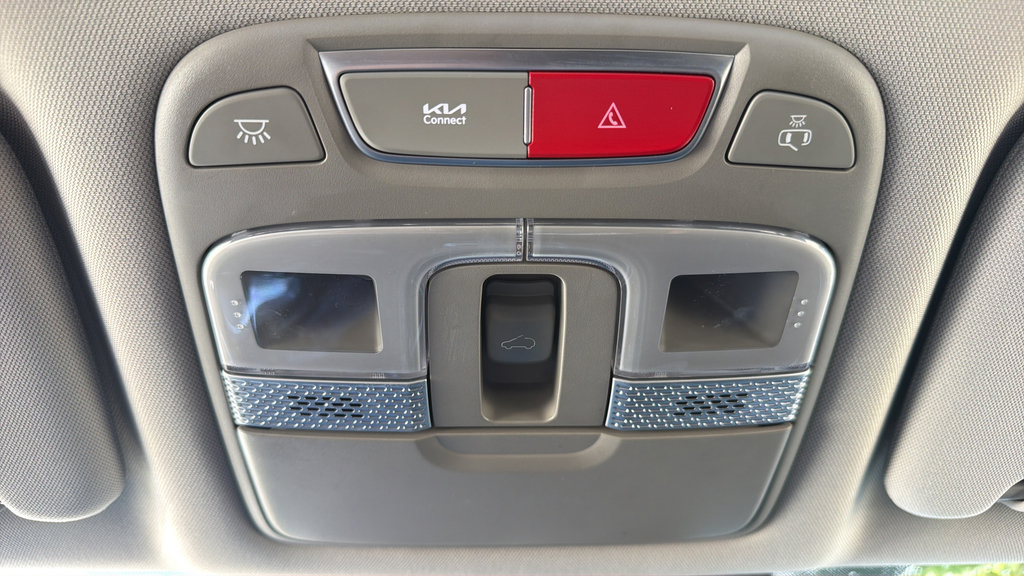 Used 2025 Kia Telluride S AWD/4WD image 35