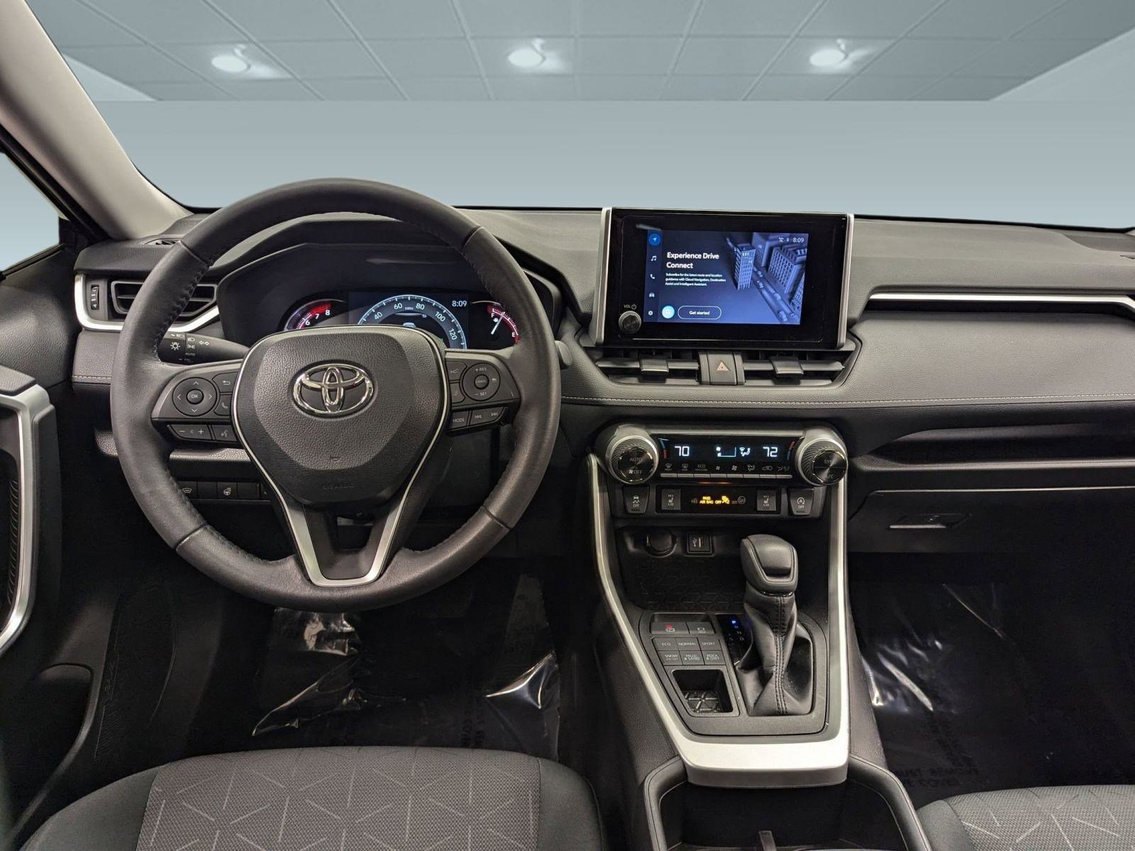Used 2023 Toyota RAV4 XLE image 23