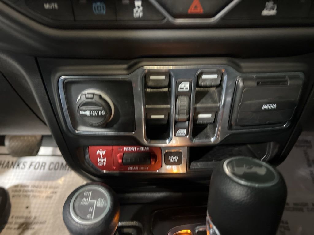 Used 2022 Jeep Wrangler Unlimited Rubicon 4xe image 16