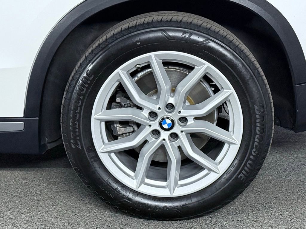 Used 2020 BMW X5 xDrive50i w/ Executive Package image 14