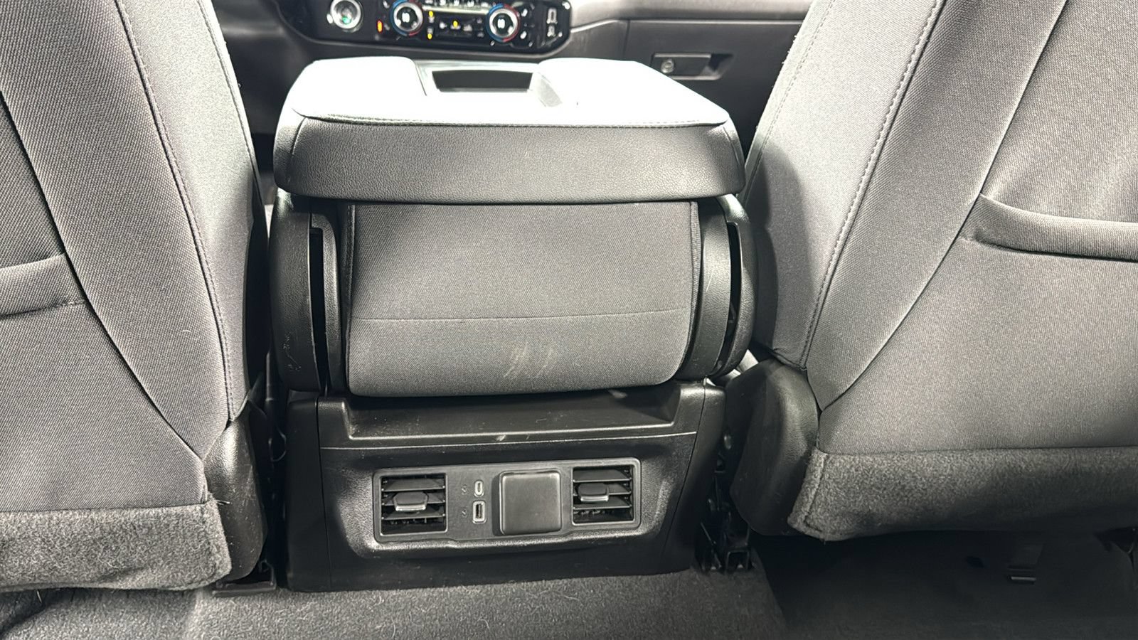 Used 2022 Chevrolet Silverado 1500 LT AWD/4WD image 33