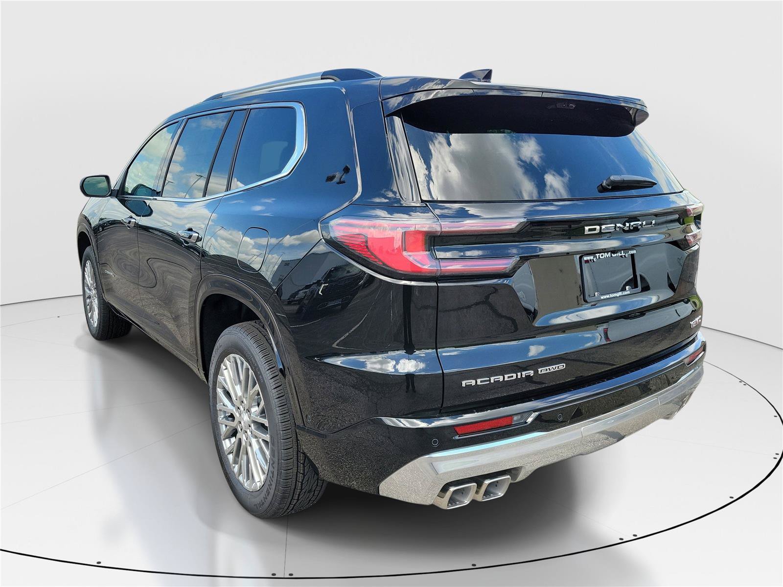 New 2026 GMC Acadia Denali w/ Super Cruise Package AWD/4WD image 3
