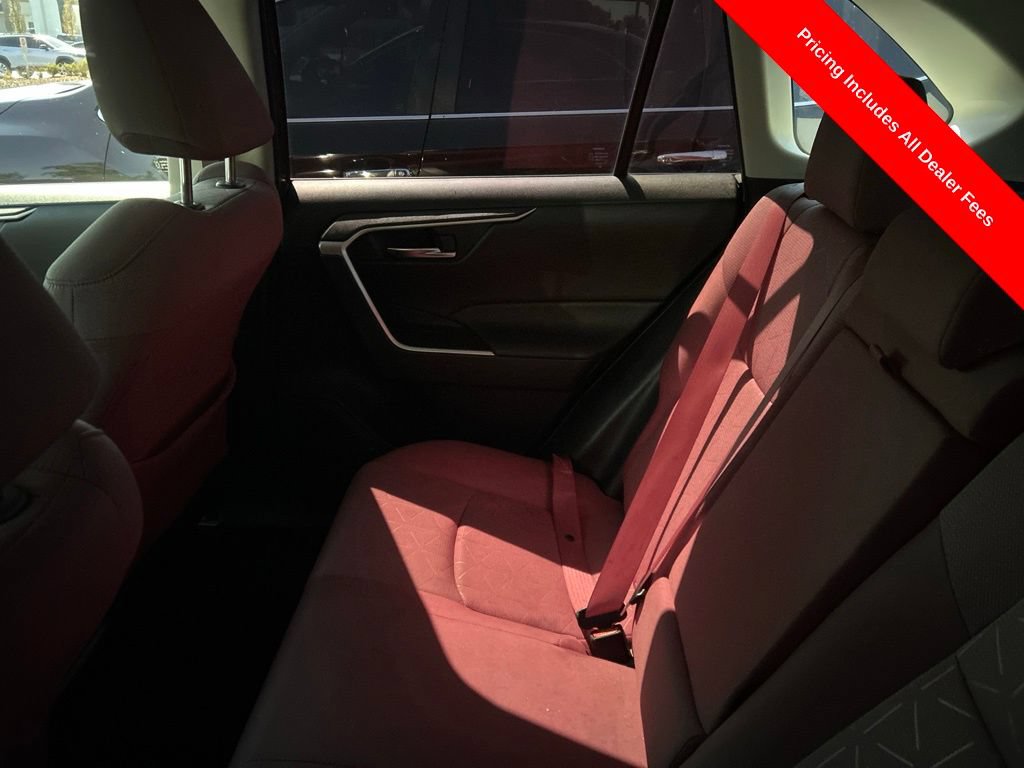 Used 2019 Toyota RAV4 XLE w/ Convenience Package AWD/4WD image 10