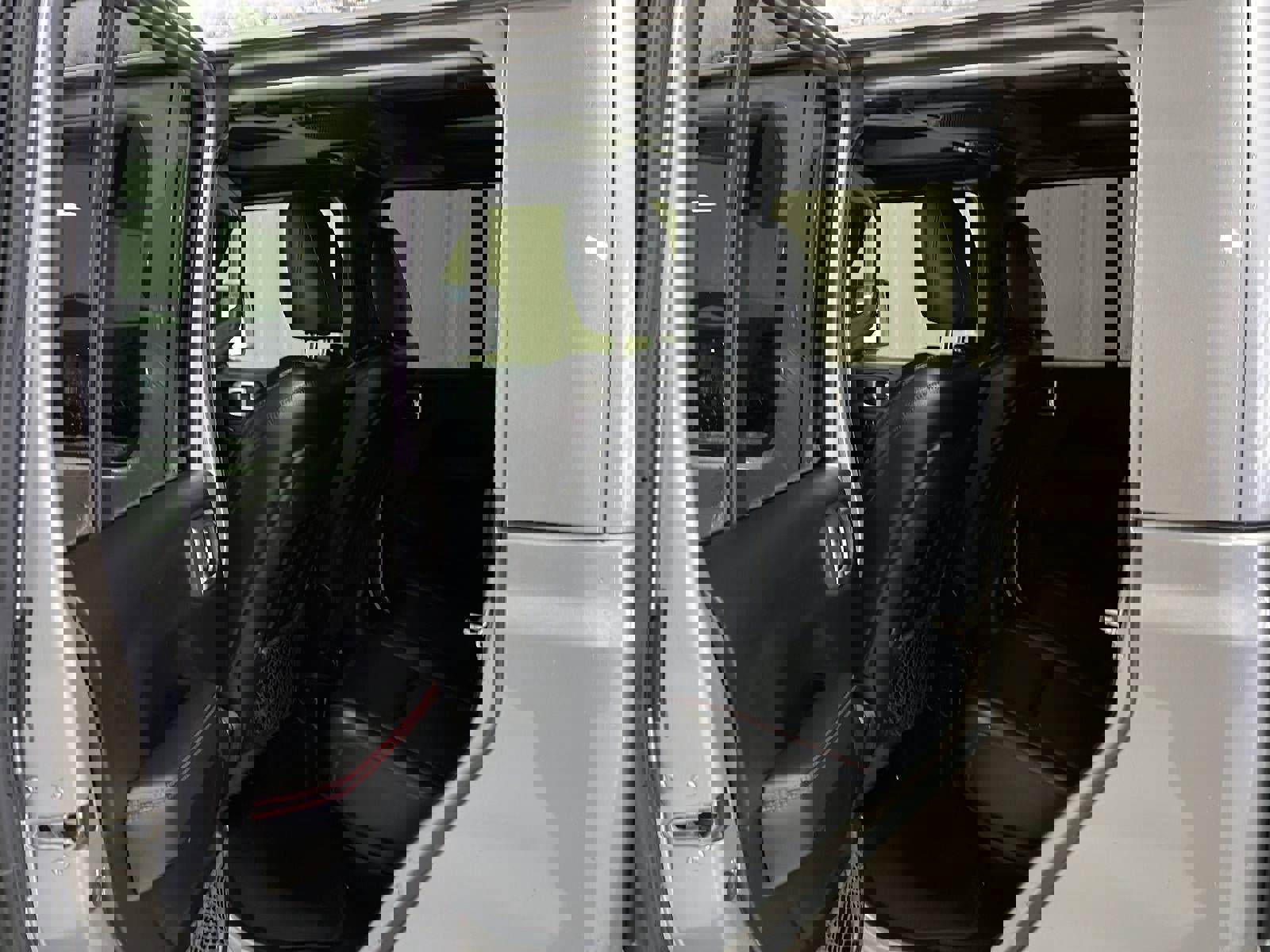 Used 2020 Jeep Gladiator Rubicon image 10