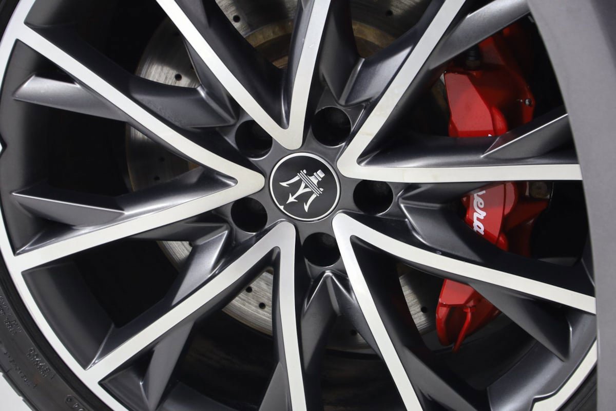 Used 2022 Maserati Ghibli Modena image 16