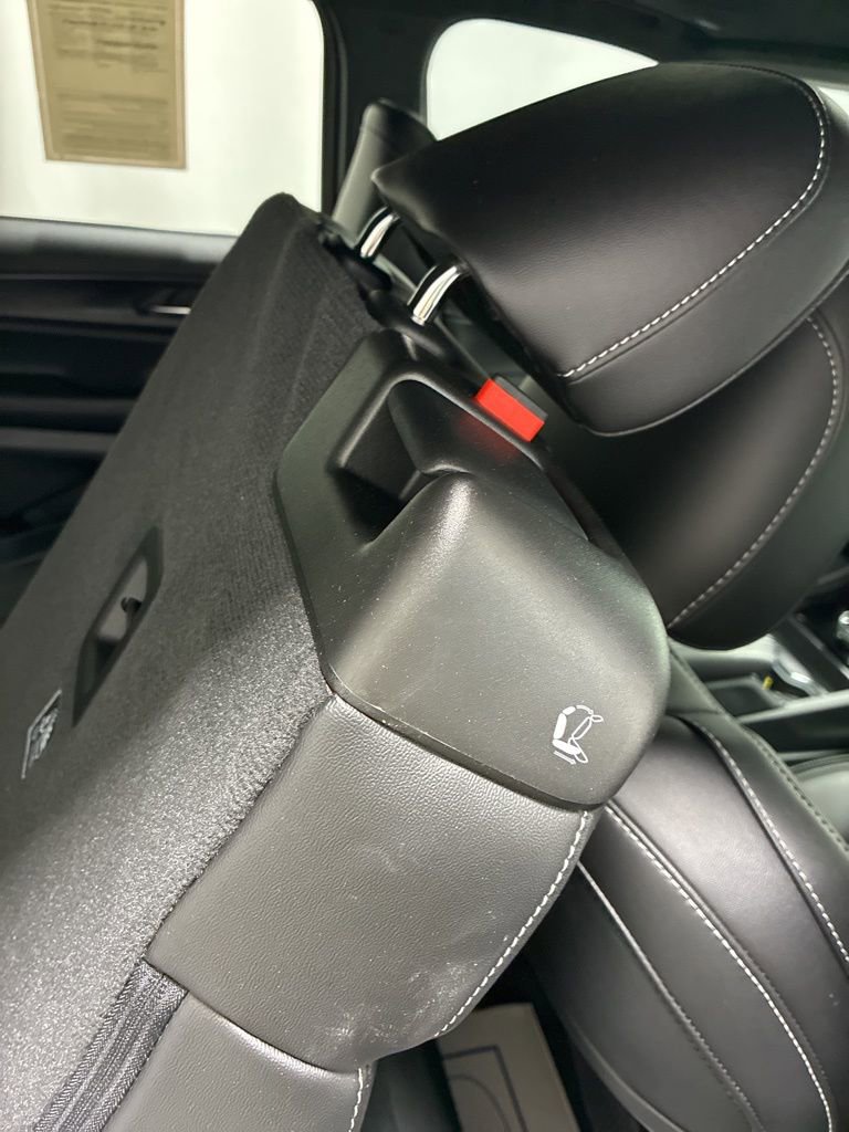 Used 2025 Jeep Grand Cherokee L Altitude image 28