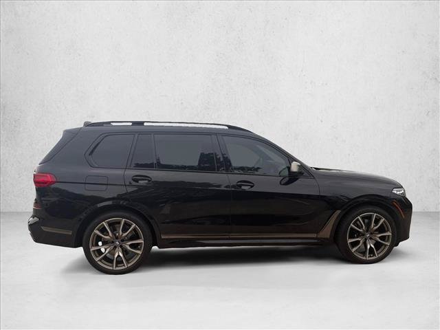 Used 2022 BMW X7 M50i w/ Dynamic Handling Package AWD/4WD image 4