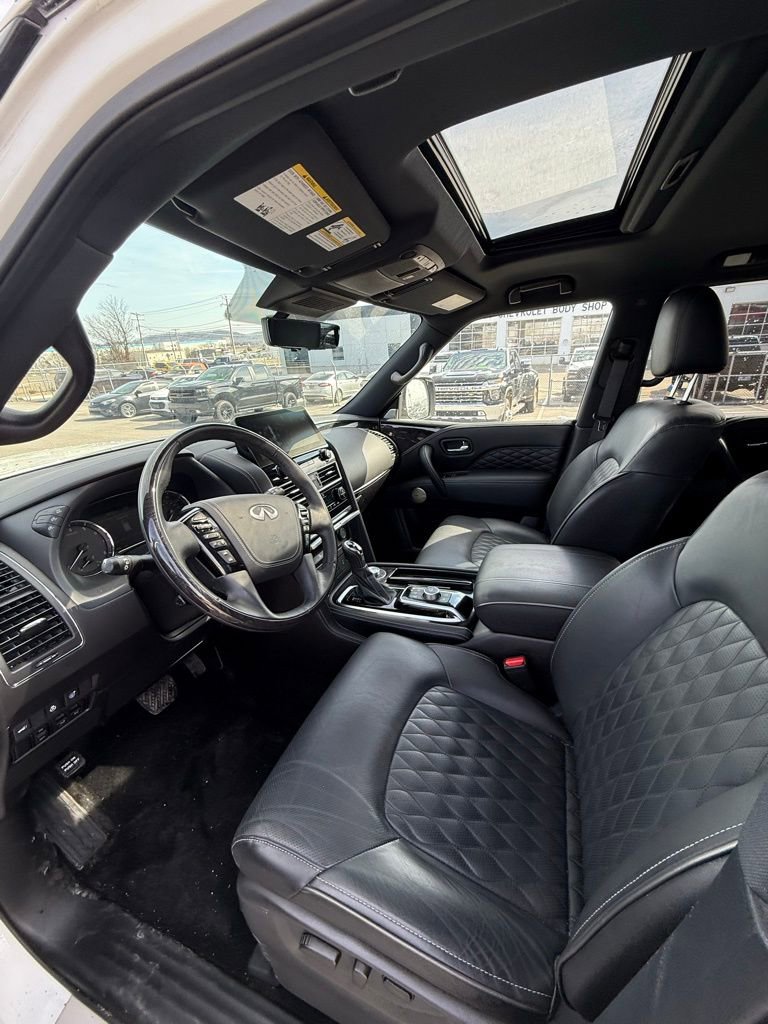 Used 2024 INFINITI QX80 Sensory image 6