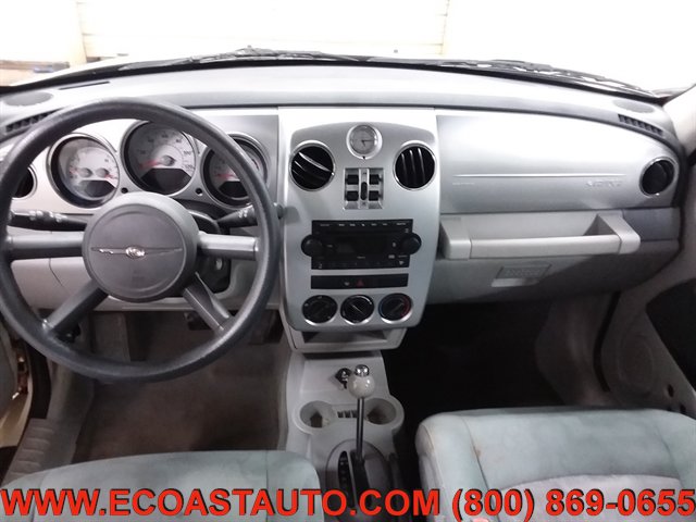Used 2008 Chrysler PT Cruiser FWD image 11