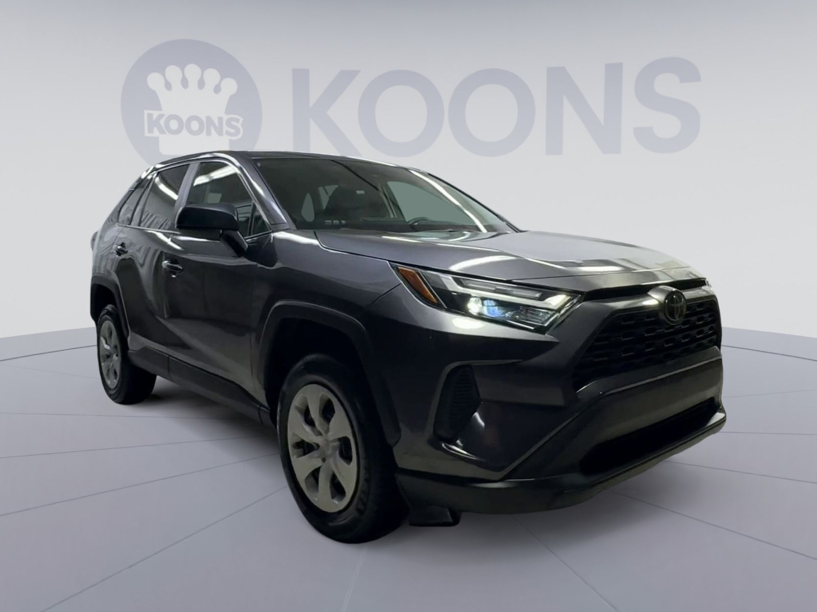 Used 2024 Toyota RAV4 LE AWD/4WD image 2