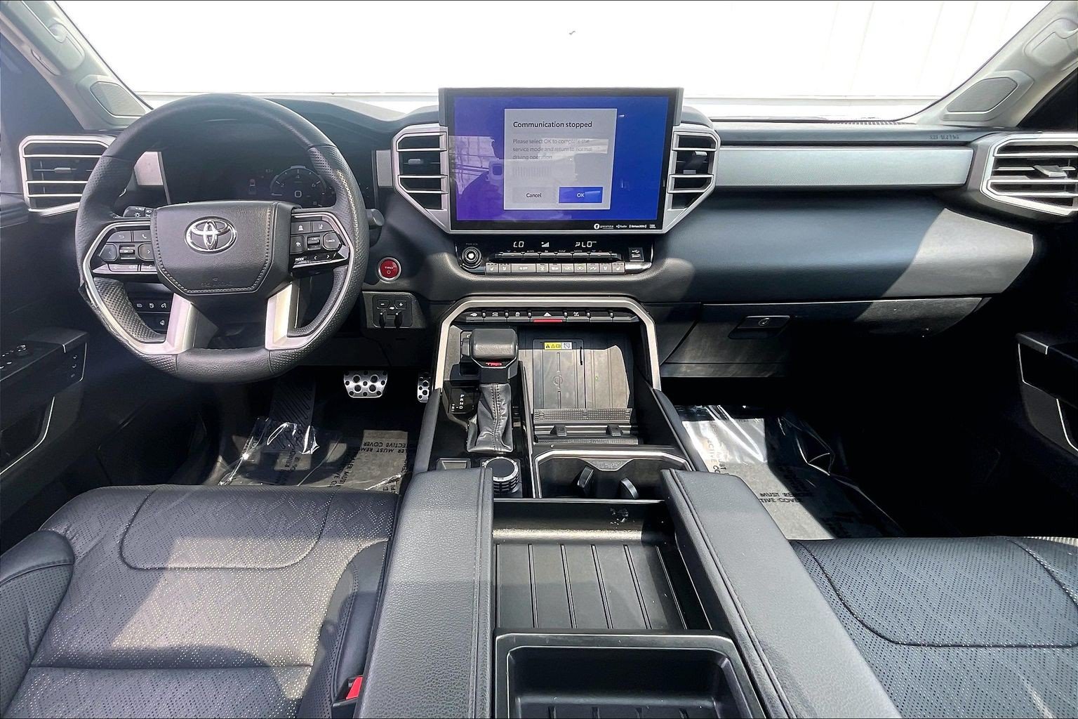 Used 2023 Toyota Tundra Limited w/ TRD Off-Road Package AWD/4WD image 19