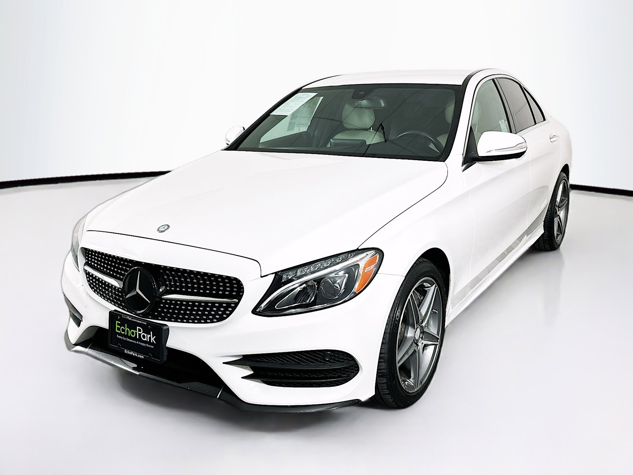 Used 2015 Mercedes-Benz C 400 4MATIC image 3