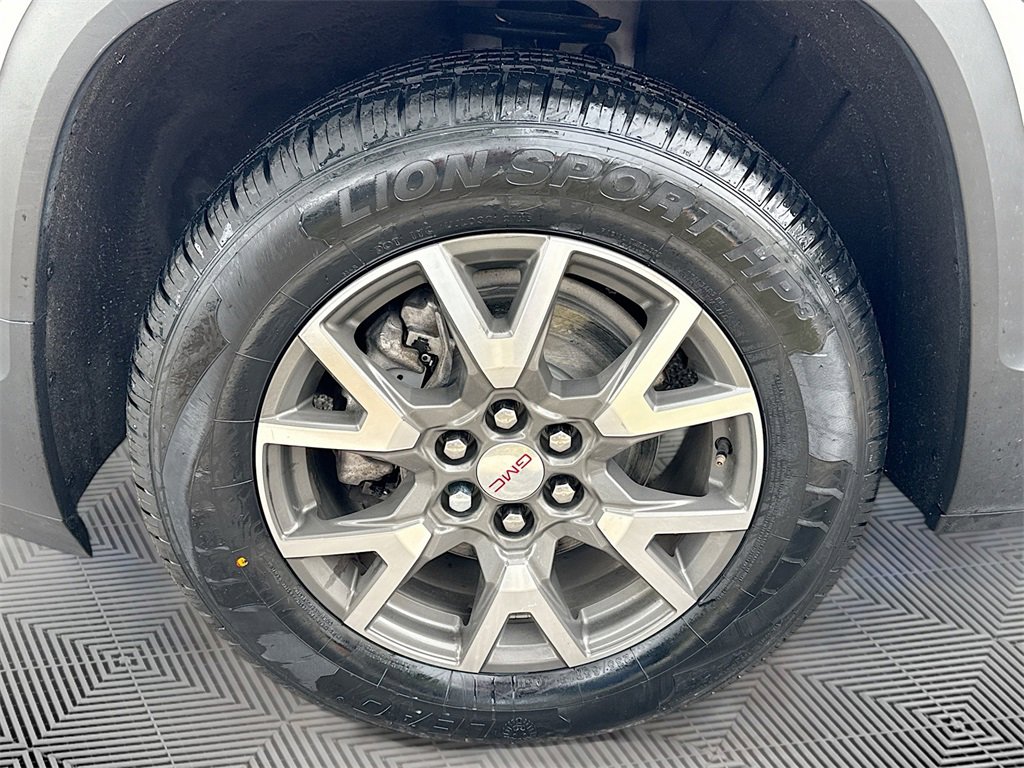 Used 2021 GMC Acadia SLE image 33