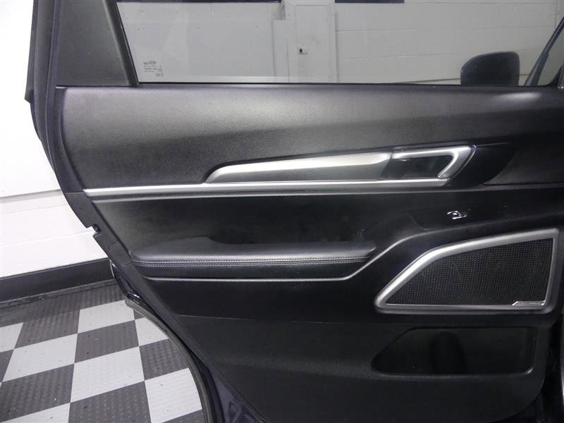 Used 2020 Kia Telluride LX image 25