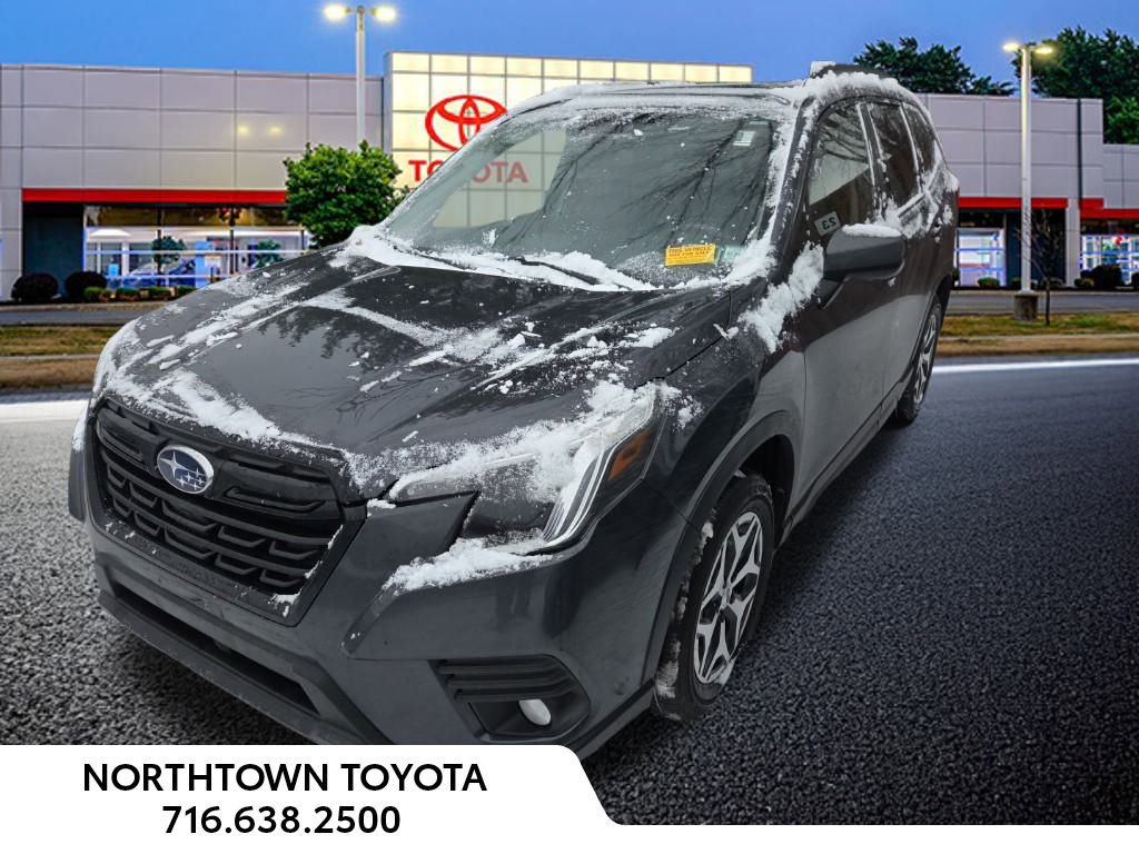 Used 2022 Subaru Forester Premium image 10