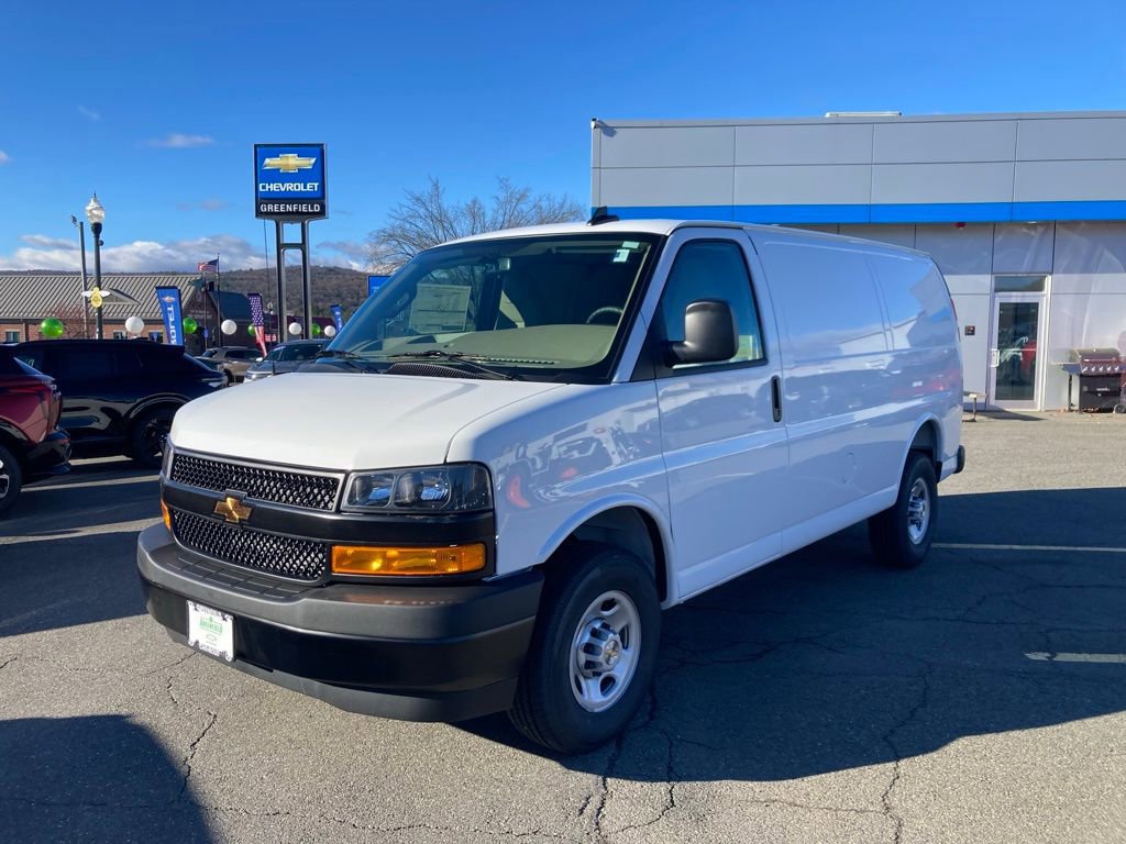 New 2025 Chevrolet Express 2500 RWD image 3