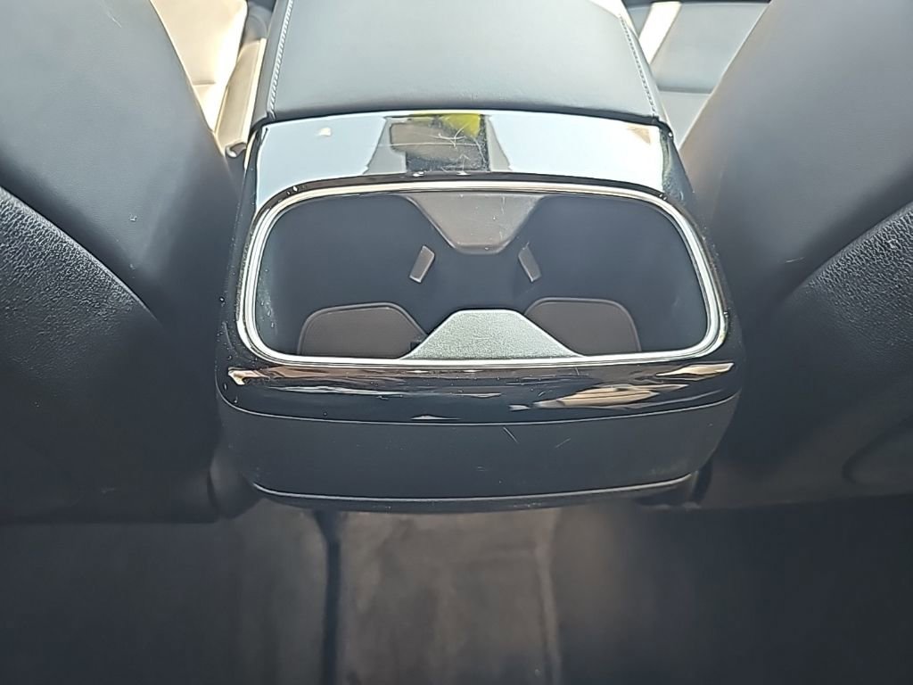 Used 2025 Kia Telluride S image 36
