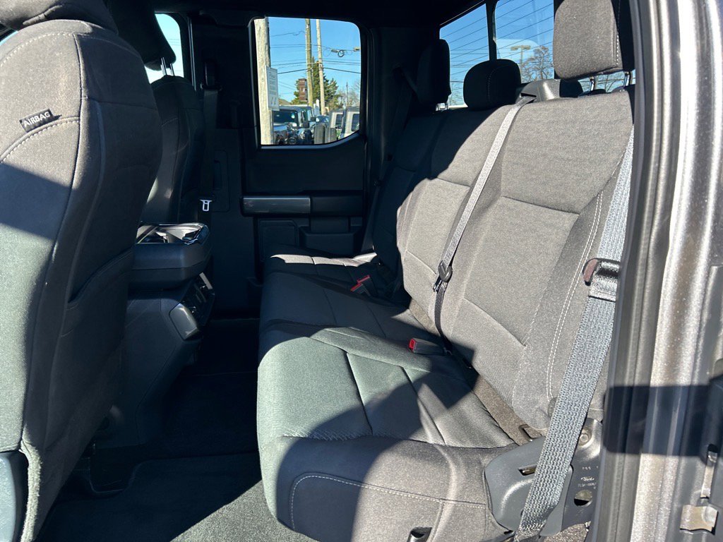 Used 2022 Ford F150 XLT w/ Equipment Group 302A High image 10