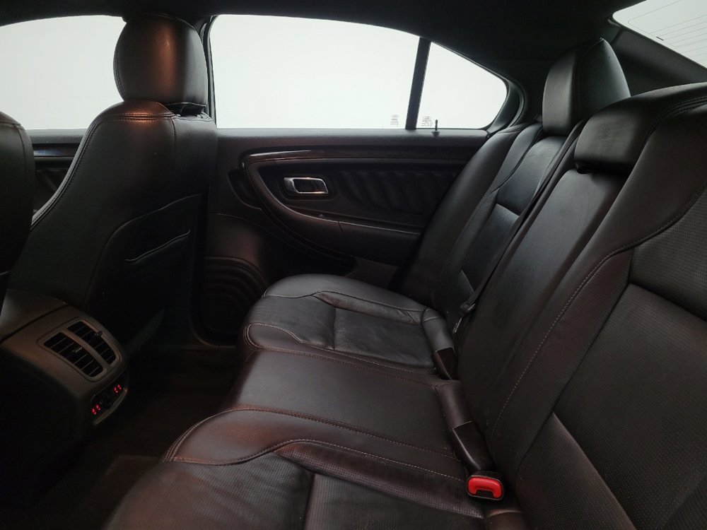 Used 2019 Ford Taurus Limited image 18