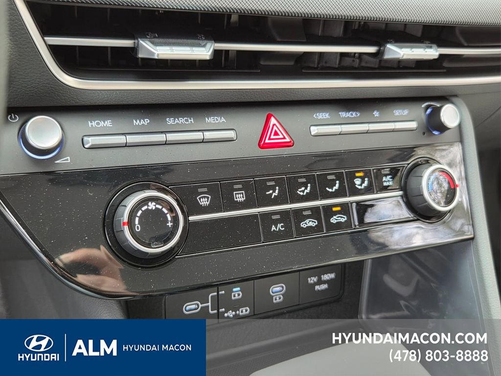 New 2025 Hyundai Sonata SE image 17