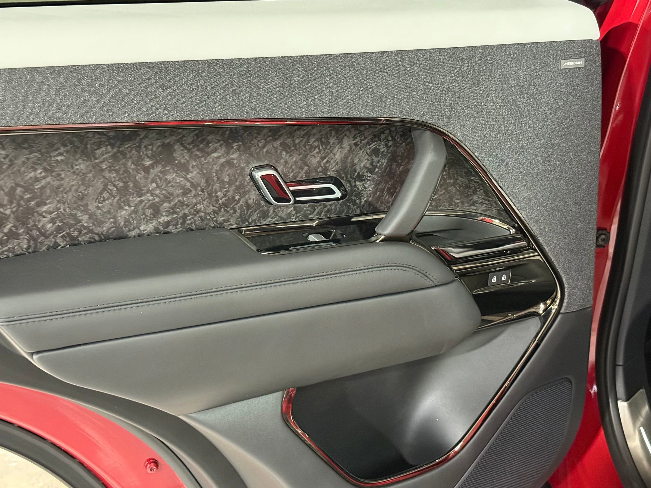 Used 2023 Land Rover Range Rover Sport SE Dynamic image 41