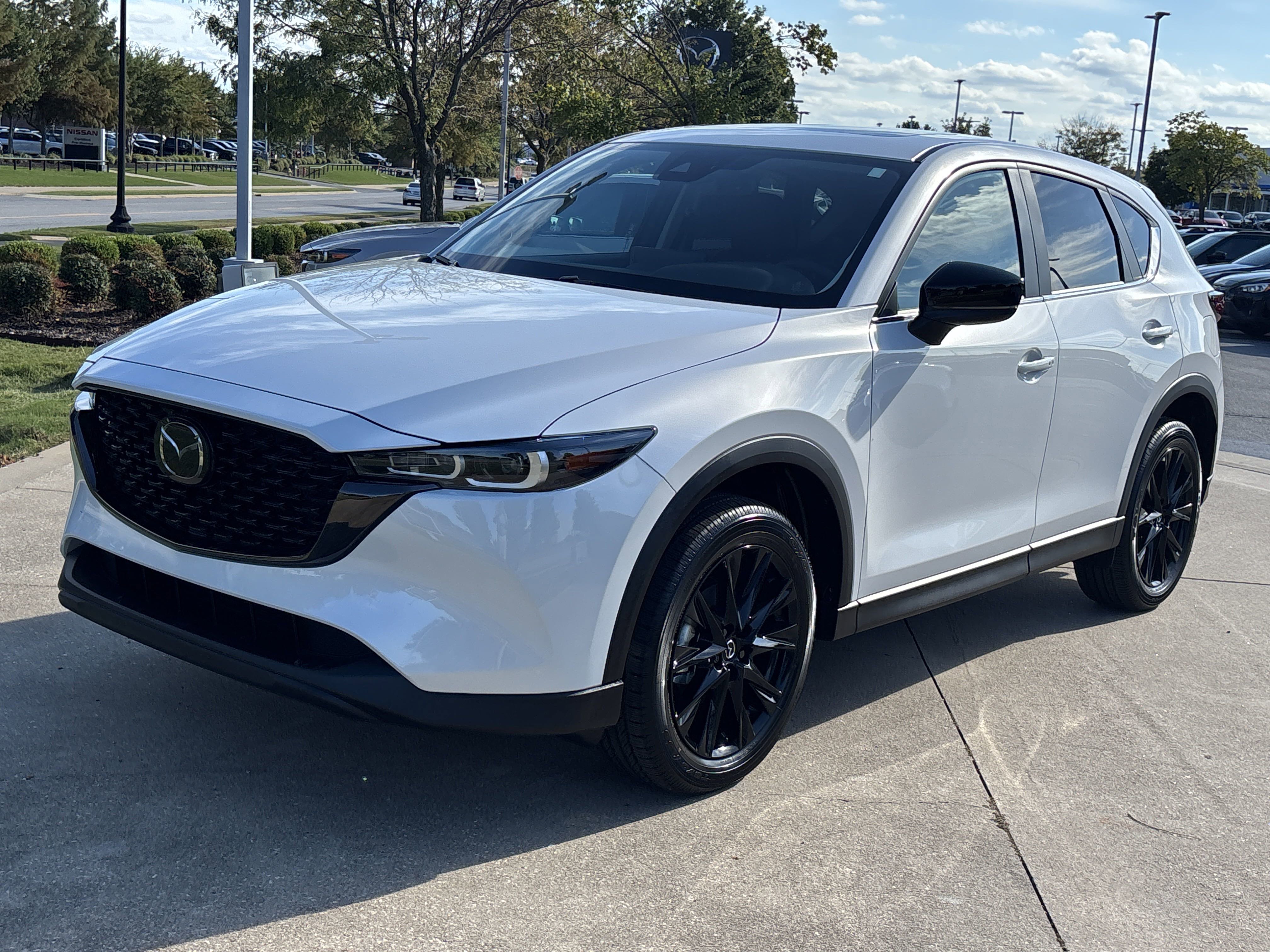 New 2025 MAZDA CX-5 Carbon Edition image 11
