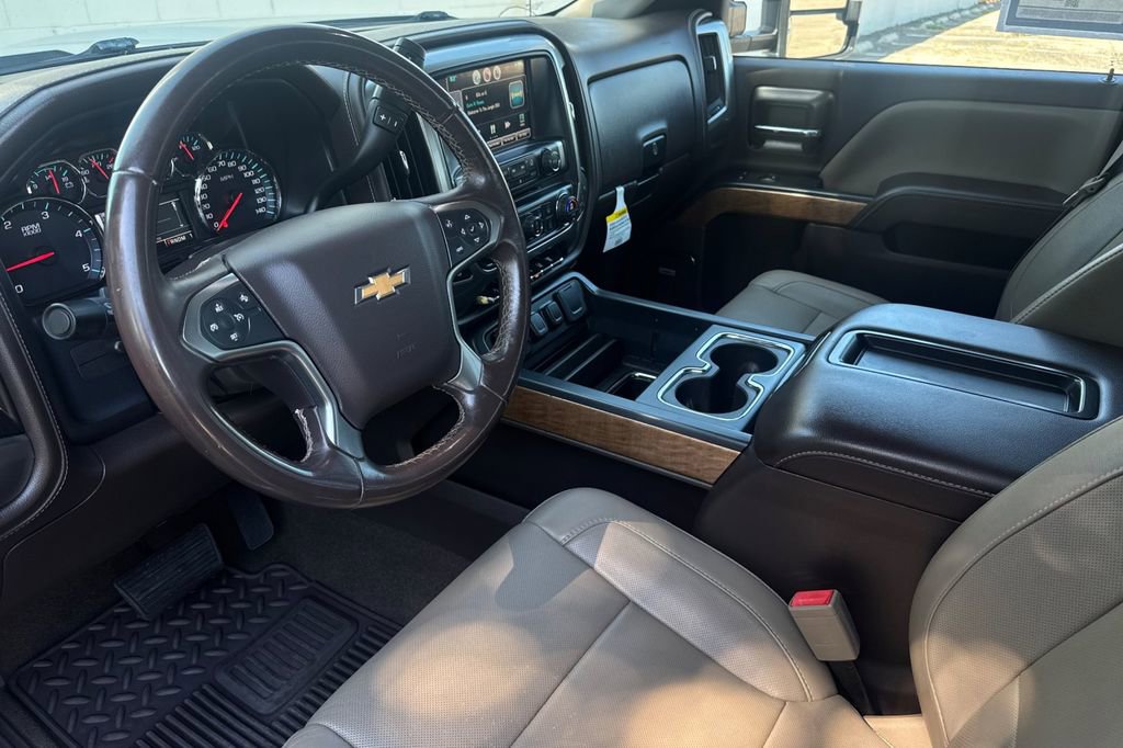 Used 2015 Chevrolet Silverado 2500 LTZ w/ Duramax Plus Package image 10