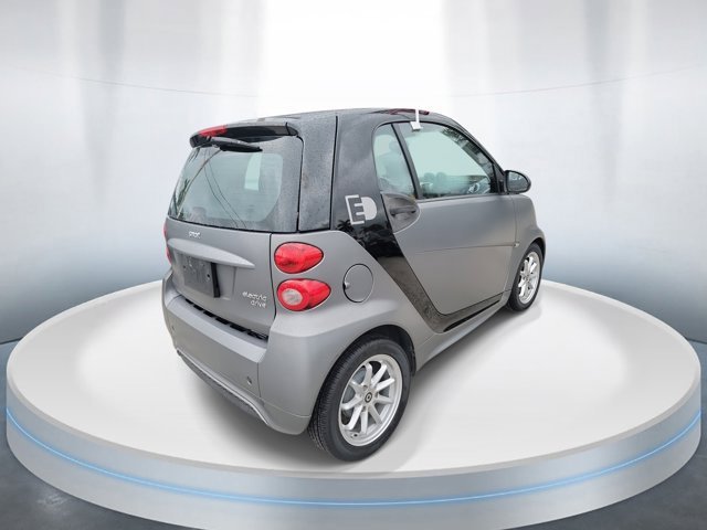 Used 2016 smart fortwo passion image 4