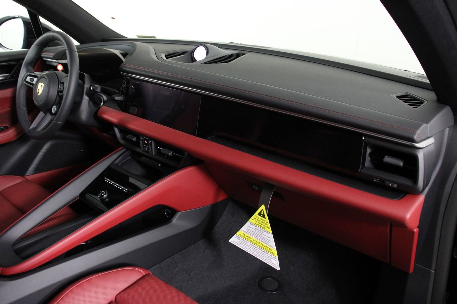 New 2026 Porsche Macan 4S Electric image 15