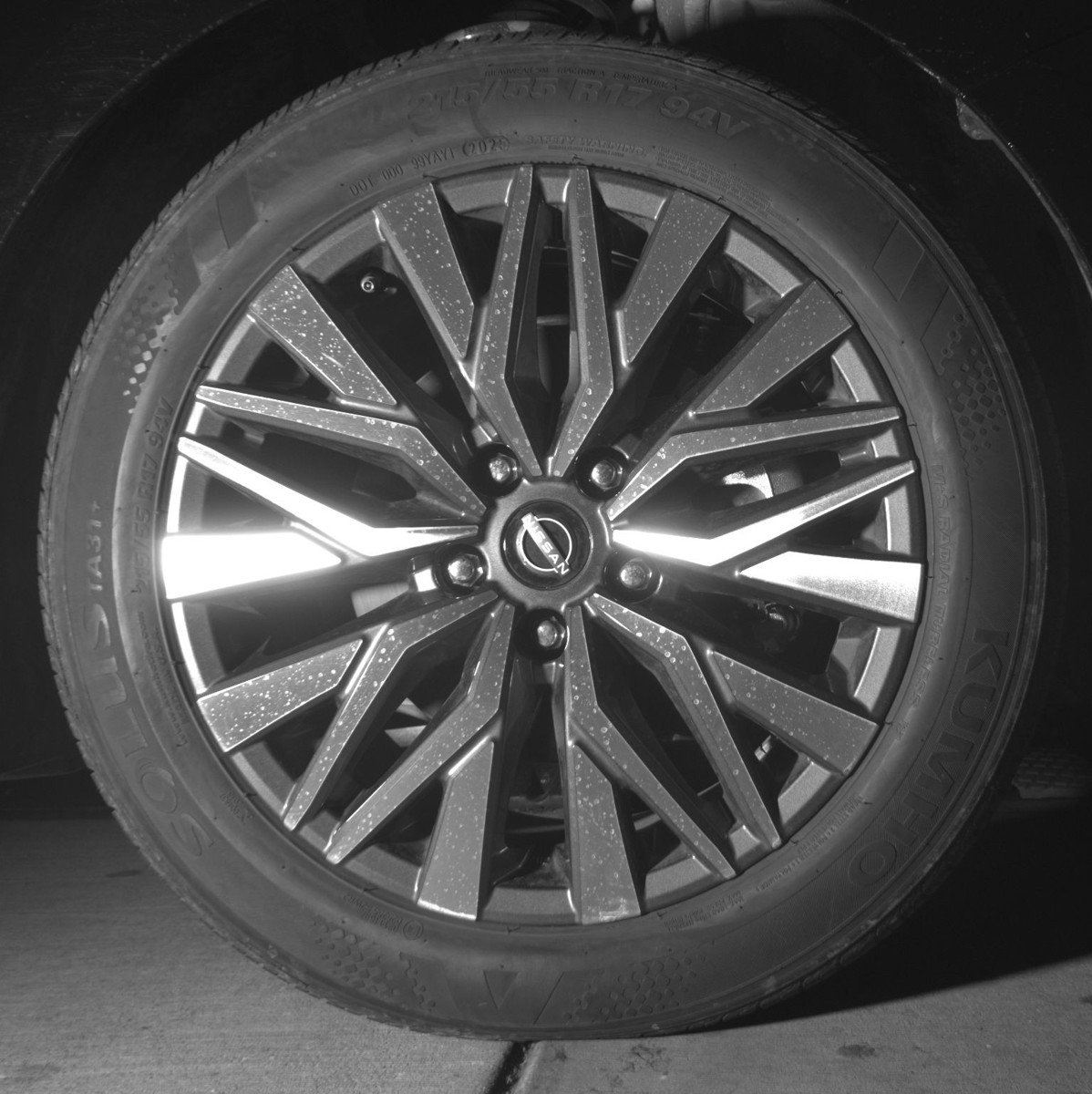 Used 2025 Nissan Altima 2.5 SV image 13