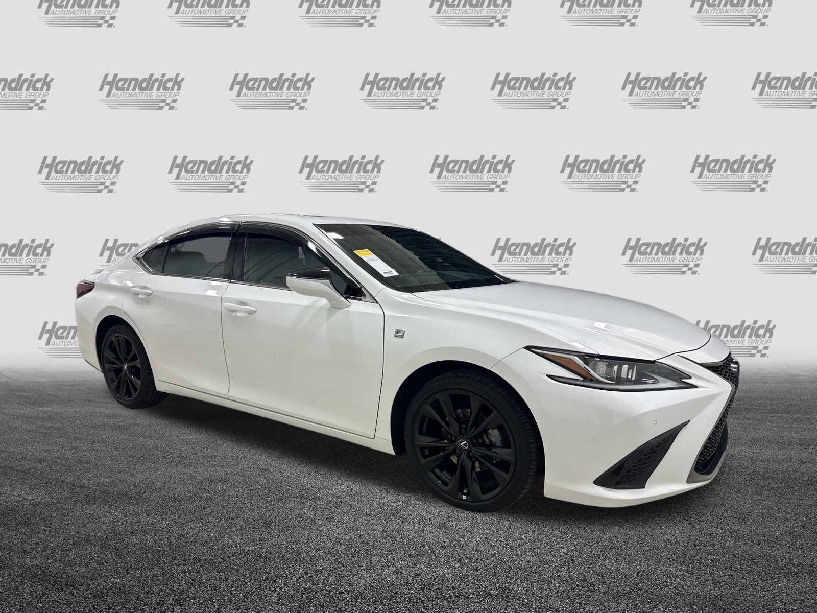 Certified 2022 Lexus ES 350 F Sport w/ Accessory Package FWD image 2