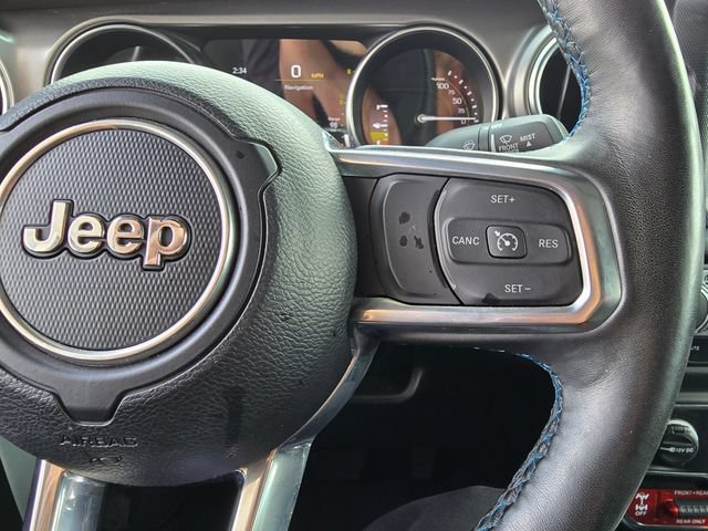 Used 2023 Jeep Wrangler Unlimited Rubicon 4xe w/ Cold Weather Group AWD/4WD image 15